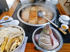 -炮爷东北铁锅炖(棠安路店)