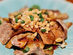 夫妻肺片-莲餐厅·湖北菜·潜江小龙虾店(愚园路店)