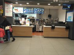 -麦当劳(百联西郊购物中心店)