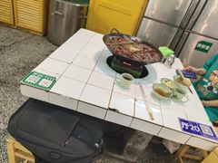-石灰市老火锅(北滨路店)
