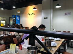 大堂-小郡肝串串香火锅(金桥店)