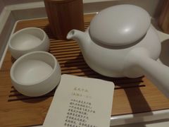 一壶两杯-全季酒店(郑州建设路碧沙岗地铁站店)