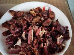 -闫家驴肉老店(华电一校店)