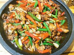 思茅小炒鸡-老滇山寨•云南特色菜•地方菜•民族风情歌舞表演(金碧店)