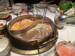 -牛人日志·鲜牛肉骨汤火锅(万科里瑧店)