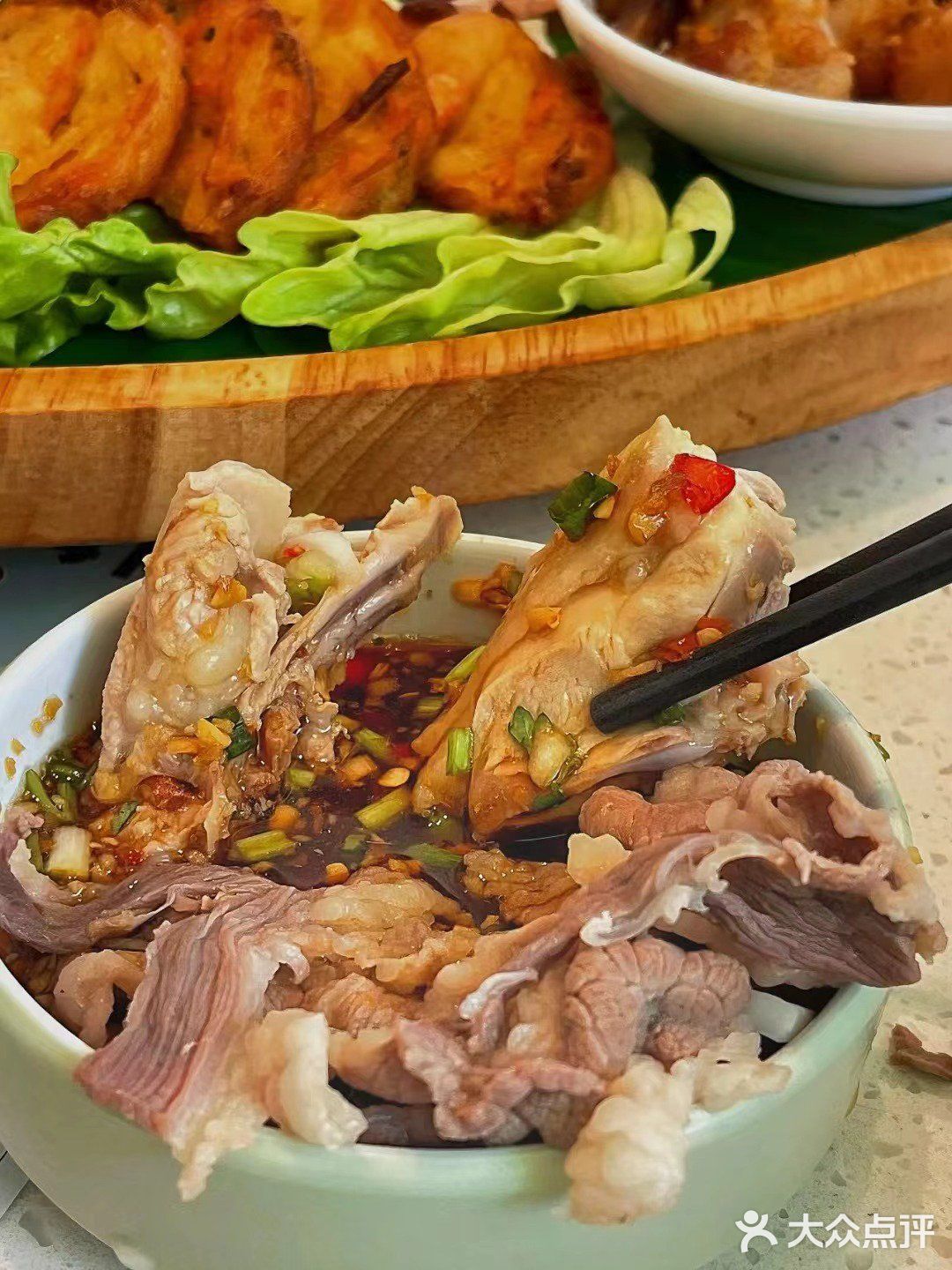 想知道王校长和小王的美食秘密吗[爱心]