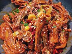 -张大师鸭爪爪特色火锅(万达店)