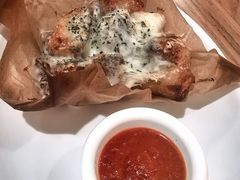 -城市大道红炉披萨烘焙坊