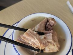 -老火大骨头汤馆
