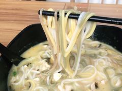 -五谷渔粉(壹海城店)