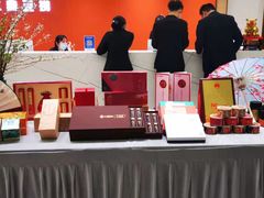 -红鼎豆捞·非遗鲍皇汤火锅(宝丰路店)