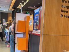 -汉堡王(上海缤谷一期店)