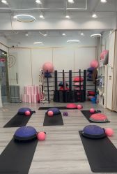 -亚太瑜伽普拉提学院