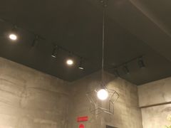 -臻鲜燕海鲜融合餐厅(金陵style店)