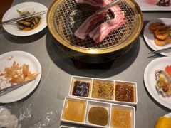-山焱·炭火自助烤肉(周浦万达店)