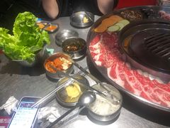 -哈哈碳都·牛肋条无限自助烤肉(台江万达店)