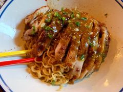 秘制鸡扒捞面-憶廟街 X 沙角邨(太古城店)