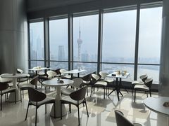 -看得到风景的咖啡馆(白玉兰广场店)