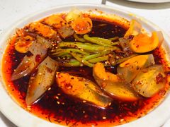 -江渔儿酸菜鱼·拔草餐厅(虎门君乐汇店)