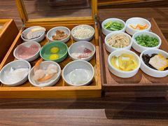 -良米山·云南野生菌过桥米线(上海首店)