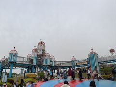 -季高兔窝窝亲子园(上海薰衣草公园店)