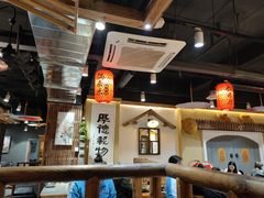 大堂-锅来乐地锅鸡(安亭店)