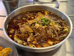 -蓉三少冒烤鸭·四川小吃集(北京首店)