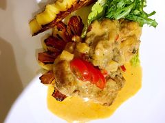 菠萝鸡排-威克特披萨汉堡