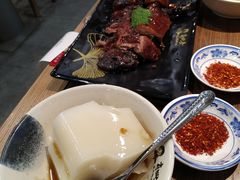-肖四女乐山跷脚牛肉(世博源店)