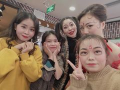 -金夫人化妆摄影职业培训学校