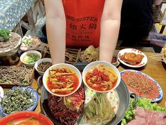 -萍姐火锅·公路夜市(武汉首店)