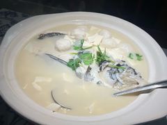 -卢大鲜鱼头捞饭(美利广场店)
