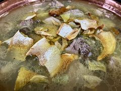 松茸土鸡锅-银同牦牛肉火锅