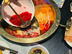 -廖掌柜·重庆鲜货火锅(上海首店)