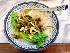 榨菜肉丝米粉-益寿炖品店