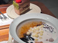 -RUXU入续糖水铺与包(卓悦中心店)