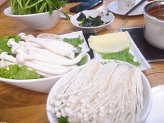 -珍巴奴毛肚牛肉小火锅(四惠店)
