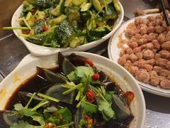 -胡须佬鸡煲四季火锅店(石厦西村直营店)