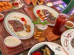 -Famous肥猫墨西哥音乐餐吧(五棵松华熙LIVE店)