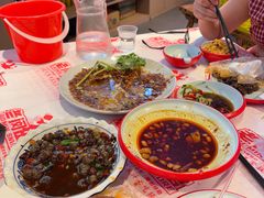 -老闵田螺馆·南昌市井菜·特色小吃(总店)