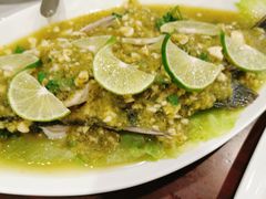 -Dang restaurant (patong phuket)