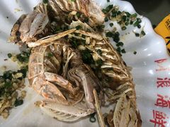 -阿浪海鲜连锁加工店(B栋2排1号火车头店)