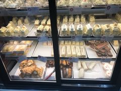 -凯司令(豫园地铁站店)