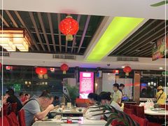 大堂-潮泰牛肉火锅 · 创于1992年(车公庙店)