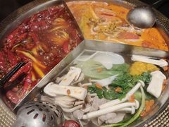 -廖掌柜·重庆鲜货火锅(上海首店)