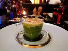 薄荷青豆汤佐洋葱泥-L'ATELIER de Joel Robuchon(外滩18号店)