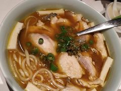 招牌鲜青椒水煮巴沙鱼-俏江南天津时尚曲艺主题餐厅(马场道店)