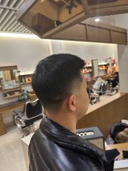 -MARTIN'S BARBER SHOP男士理发馆
