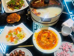 -星璨火吧KTV聚会餐厅(华清广场店)