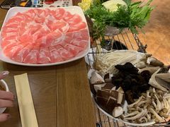 -鸿运楼老北京铜锅涮肉  烤串(木樨园店)